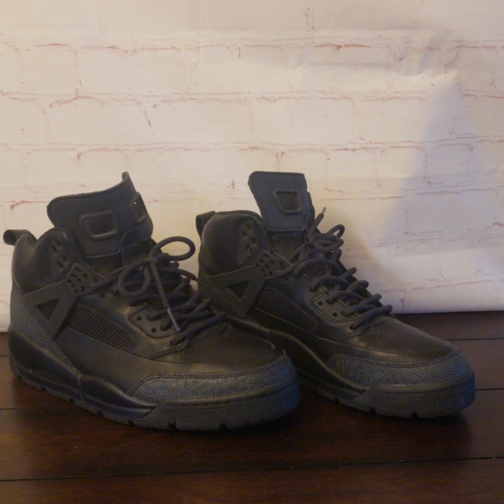 SOLD! Jordan Spizike Boot Black Anthracite